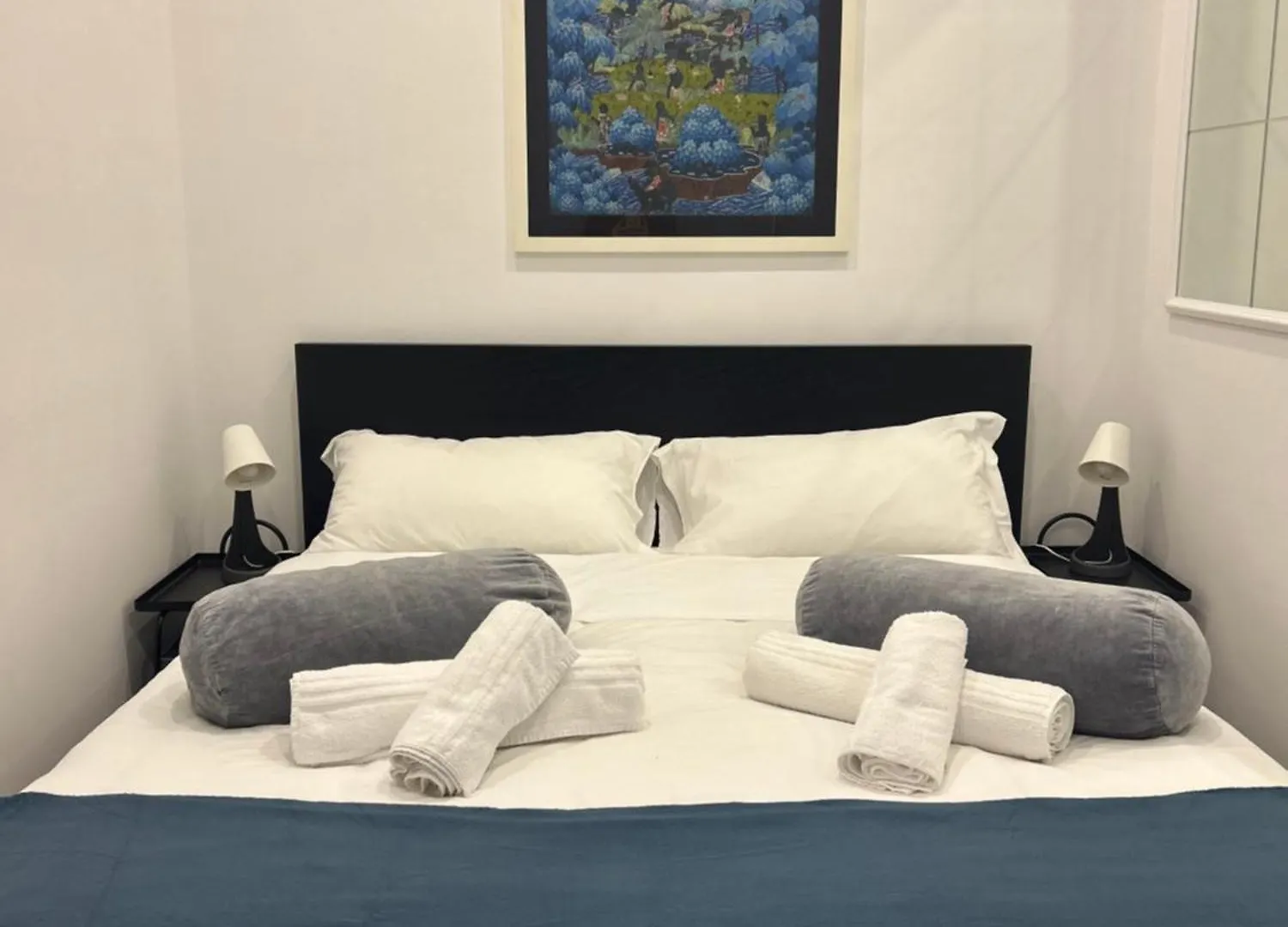 Love Roma Termini Apartment With Terrace Italy