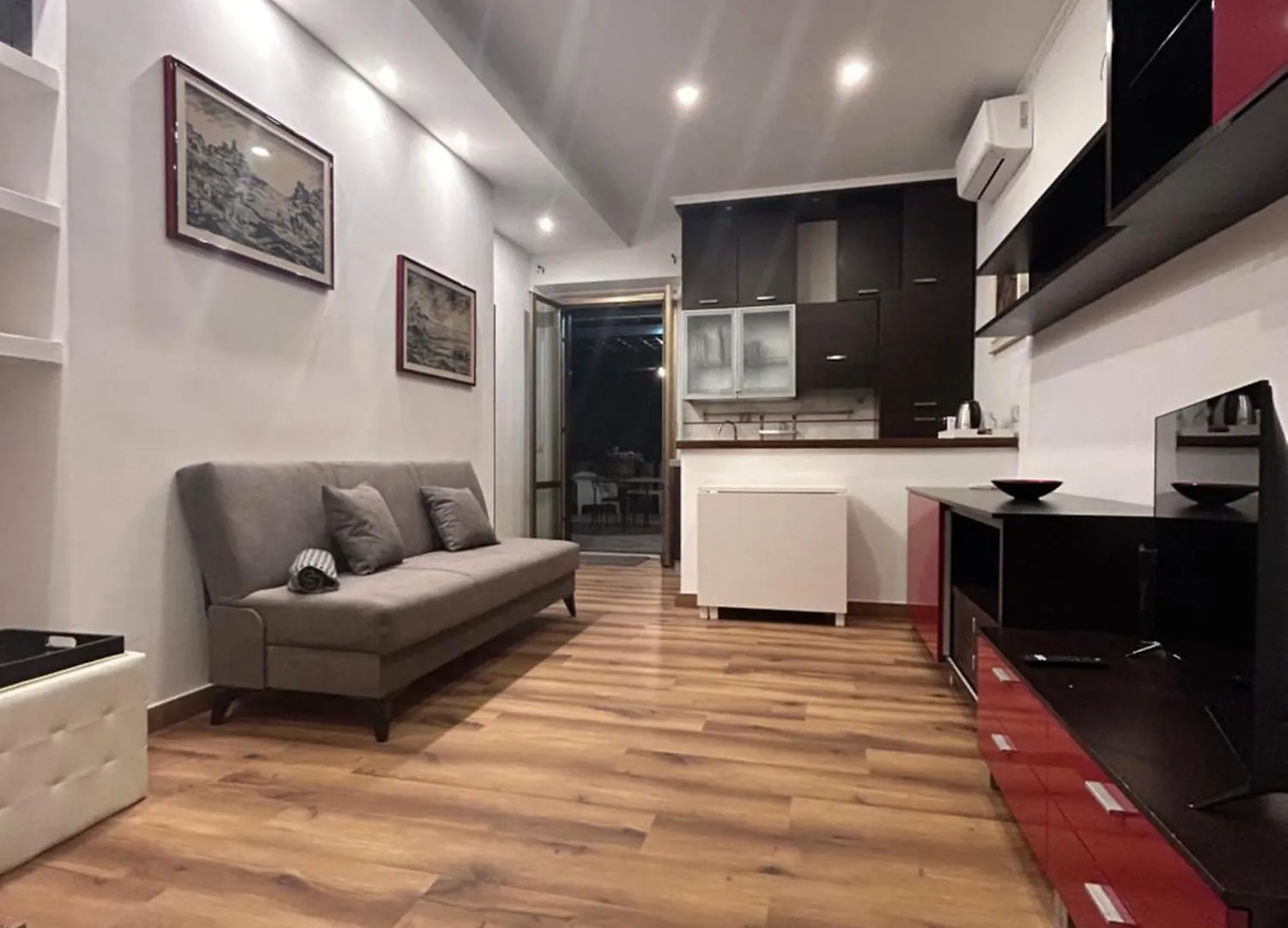 Love Roma Termini Apartment With Terrace location